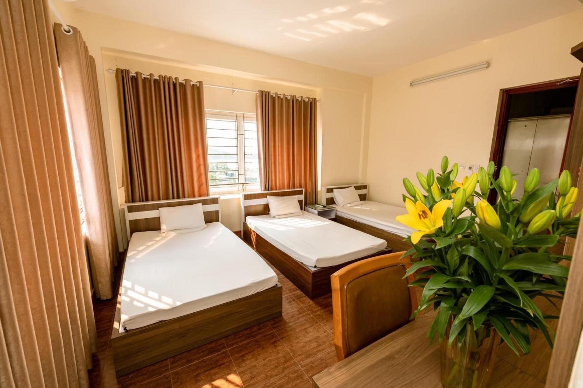 Phuong Lam Hotel Ха Лонг Екстериор снимка